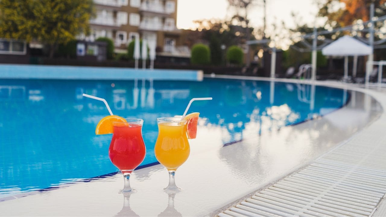 5 Ideas to Make Your Hotel’s Pool Experience More Luxurious